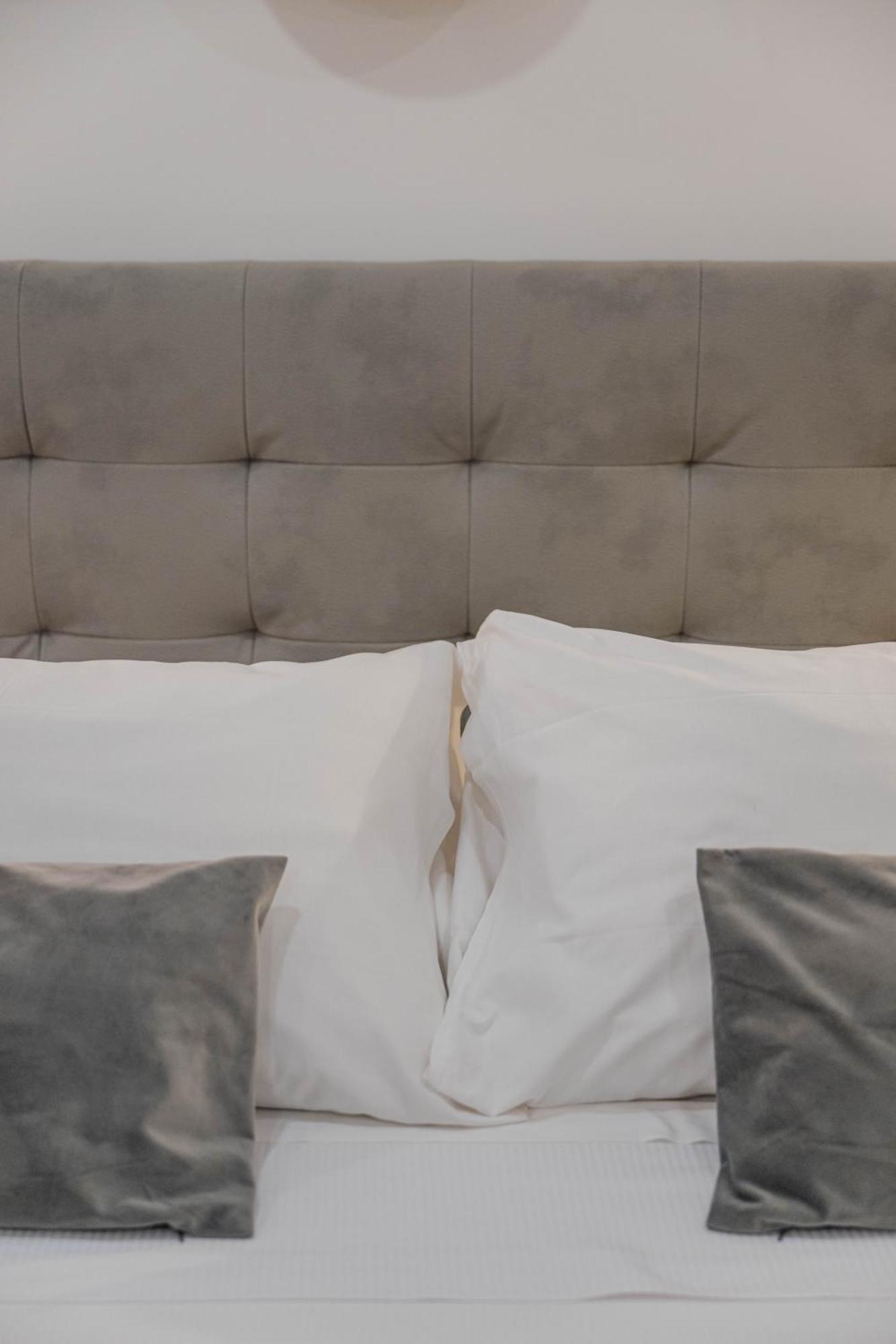 Humboldt Luxury Apartment & Rooms Taormina Buitenkant foto