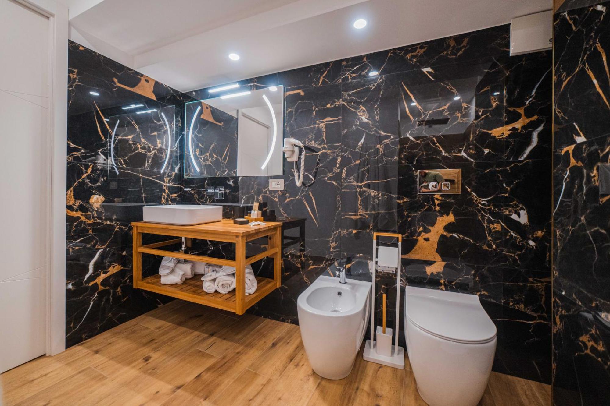 Humboldt Luxury Apartment & Rooms Taormina Buitenkant foto